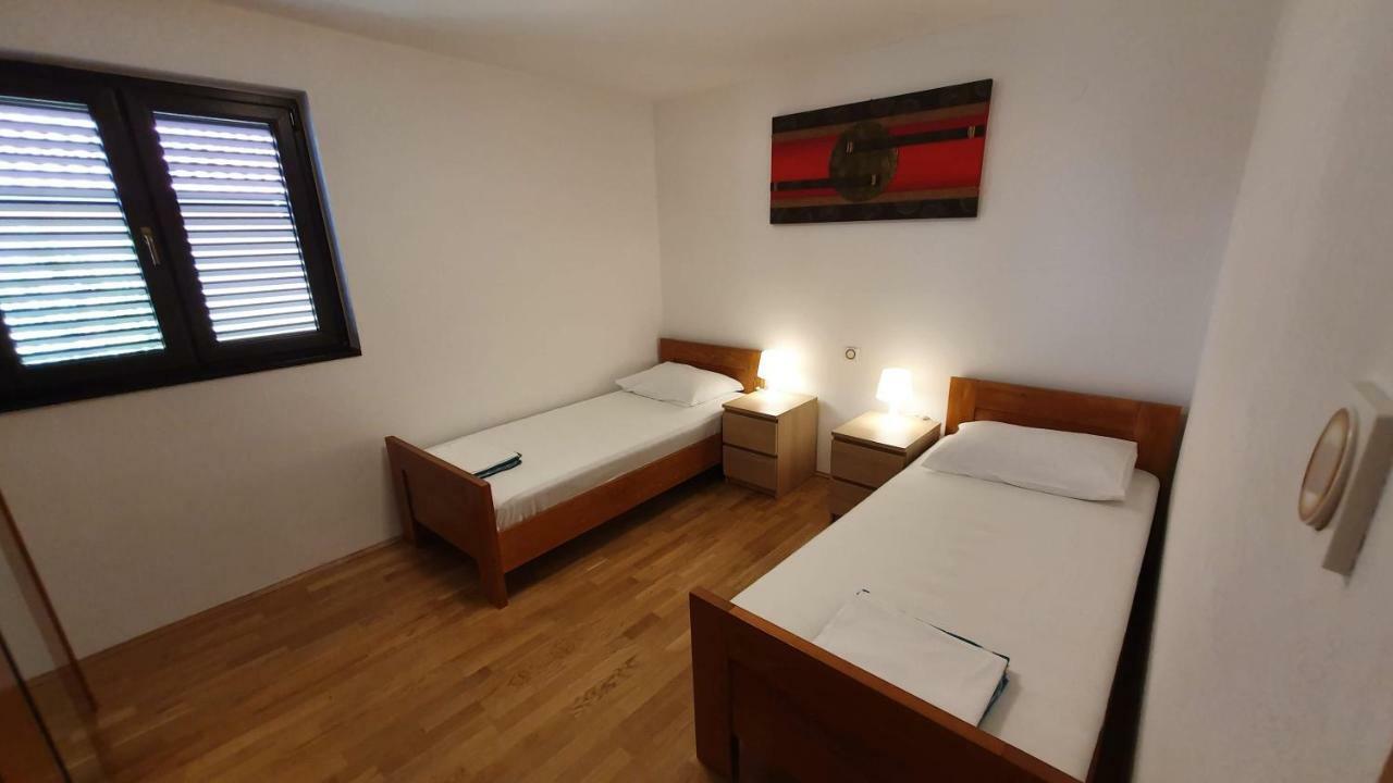 Apartment Bella Mare Novi Vinodolski Buitenkant foto