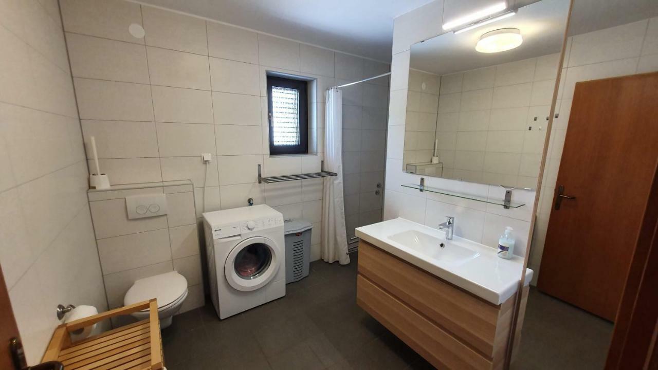 Apartment Bella Mare Novi Vinodolski Buitenkant foto